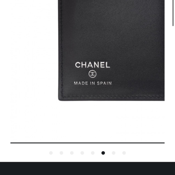 CHANEL Caviar Timeless Passport Holder Black - Picture 4 of 4